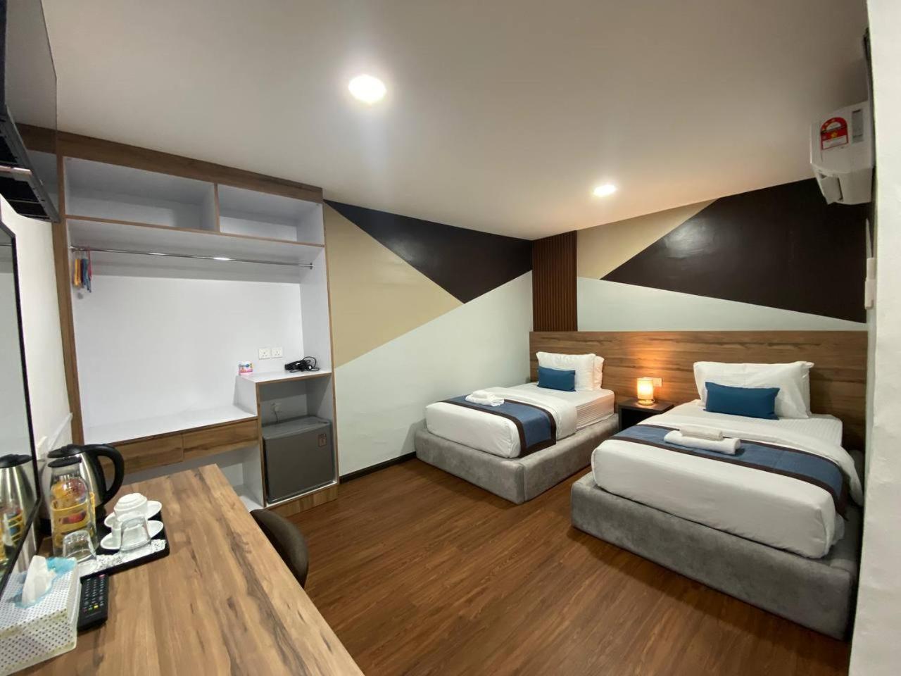 Assalam Hotel Кота-Бару Экстерьер фото