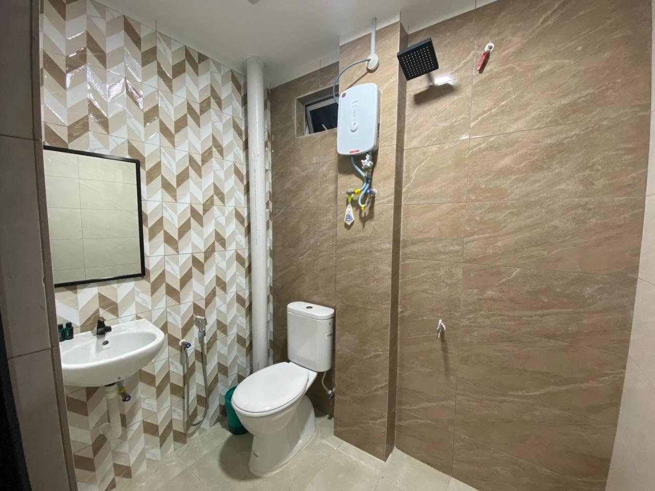 Assalam Hotel Кота-Бару Экстерьер фото
