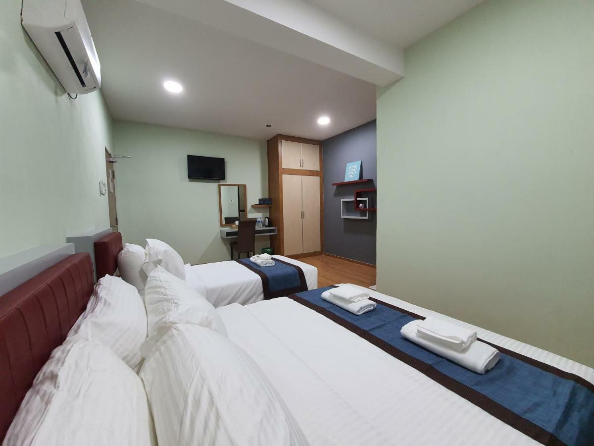 Assalam Hotel Кота-Бару Экстерьер фото